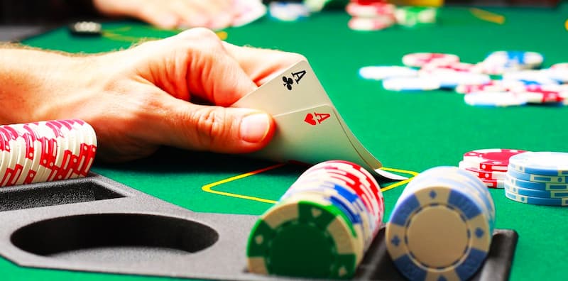 Gấp Thếp Baccarat Là Gì? Lợi Ích Của Việc Gấp Thếp Baccarat